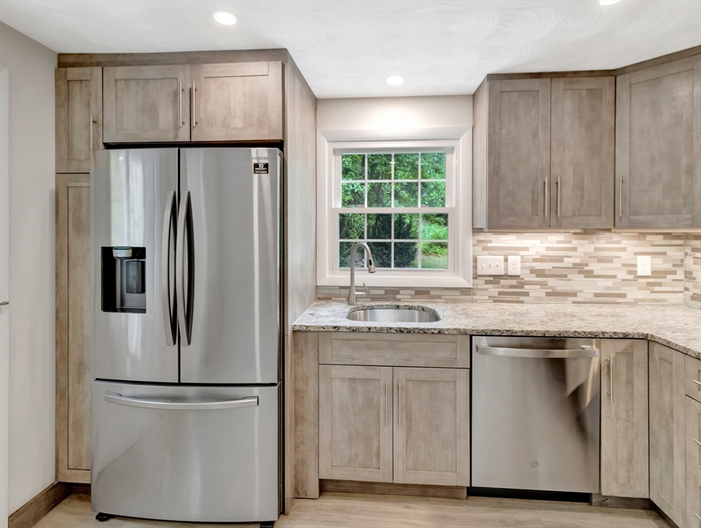 30 Keans Road Burlington, MA 01803 - Photo 11 of 34