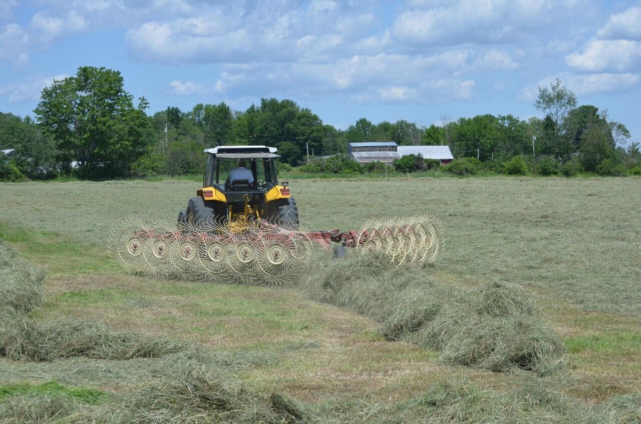 1644 Bangor Road Clinton, ME 04927 - Photo 24 of 51 Making Hay