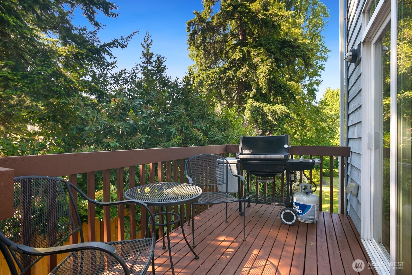 2002 Northeast 18th Place Renton, WA 98056 - Photo 26 of 26 Gallery Image 26