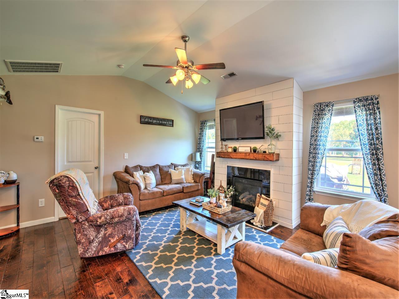 310 Holston Creek Church Road Inman, SC 29349 - Photo 6 of 31