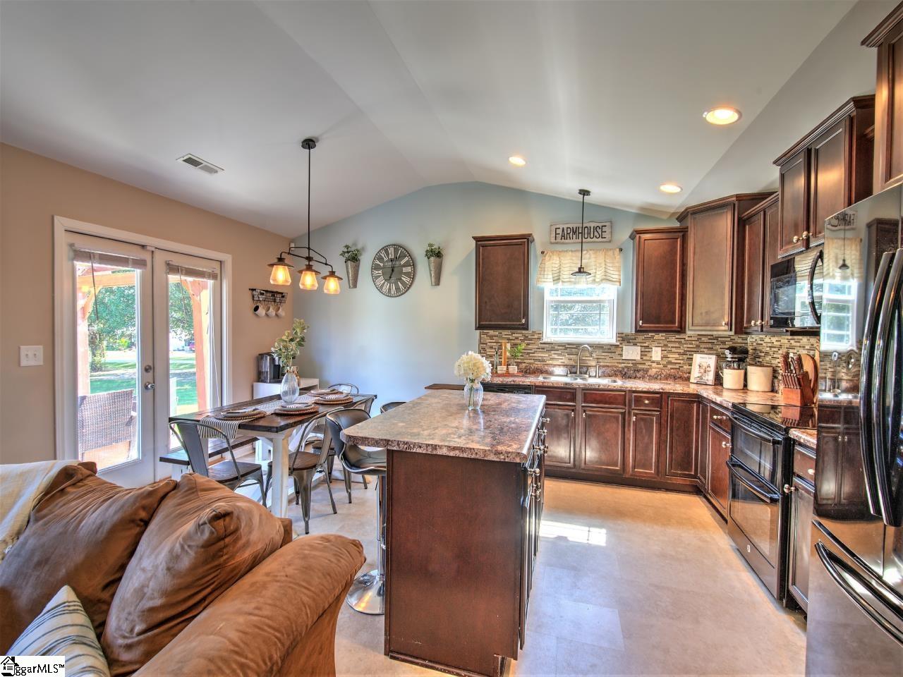 310 Holston Creek Church Road Inman, SC 29349 - Photo 8 of 31