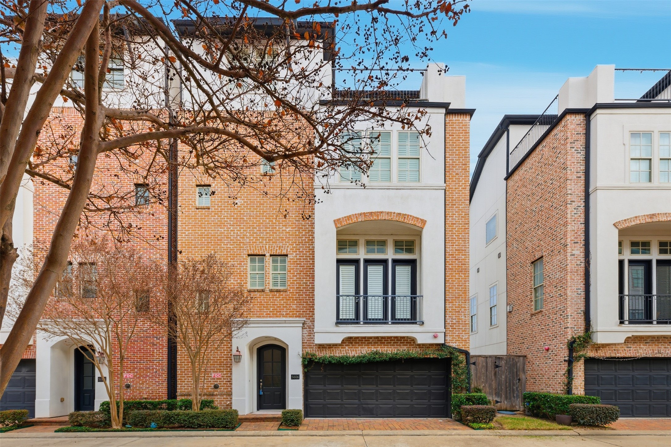 5606 Cohn Terrace Houston, TX 77007 - Photo 1 of 39 a front view of a building with large windows
