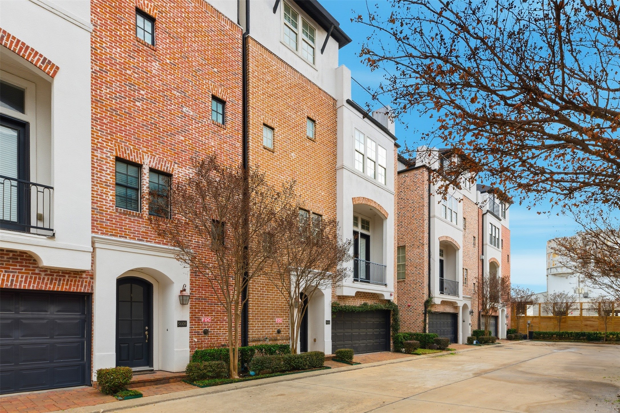 5606 Cohn Terrace Houston, TX 77007 - Photo 2 of 39 a front view of a building with a street