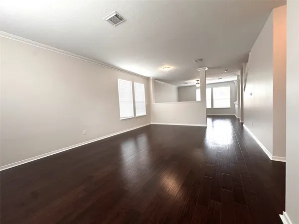 $2,095 | 23906 Kingmont Knoll Court, Spring, TX 77373