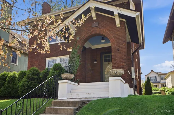$599,900 | 1211 Delta Avenue, Cincinnati, OH 45208