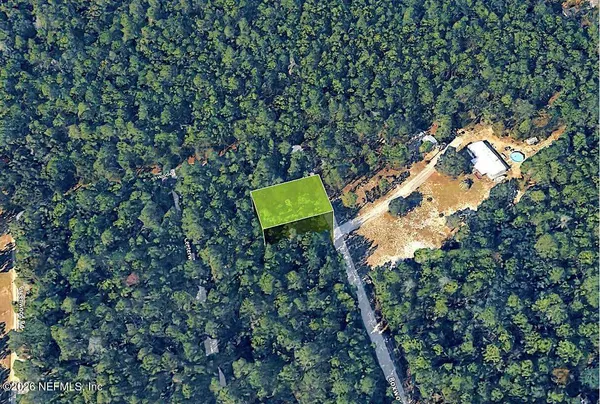 a sign that is on the wall of a building