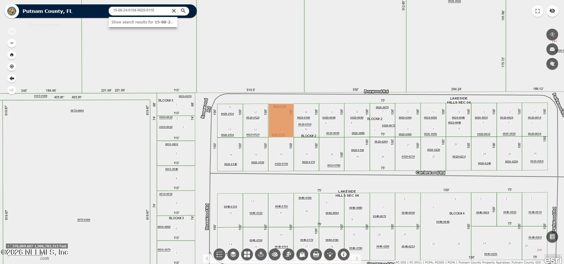 121 Boxwood Road Florahome, FL 32140 - Photo 6 of 9 a close up of a mirror