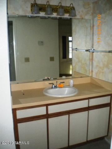 1625 Twin Ridge Road Tucson, AZ 85746 - Photo 19 of 35 Gallery Image 19