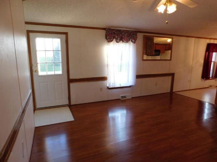 150 Church Road Northwest Edmore, MI 48829 - Photo 17 of 25 016