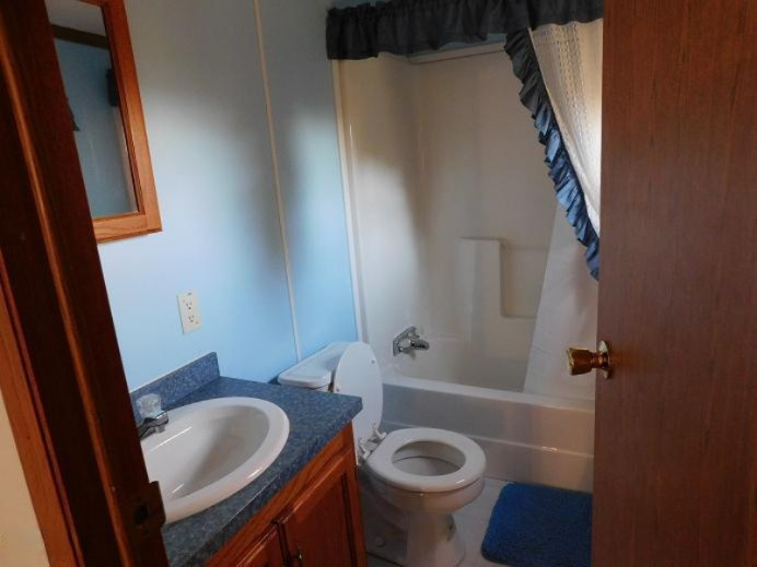 150 Church Road Northwest Edmore, MI 48829 - Photo 21 of 25 025
