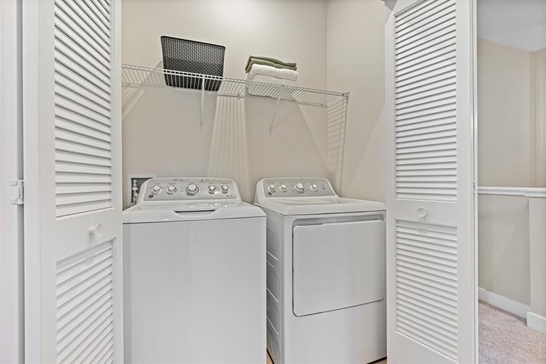178 Elk Rdg Drive Moon Township, PA 15108 - Photo 13 of 21 a utility room with dryer and washer