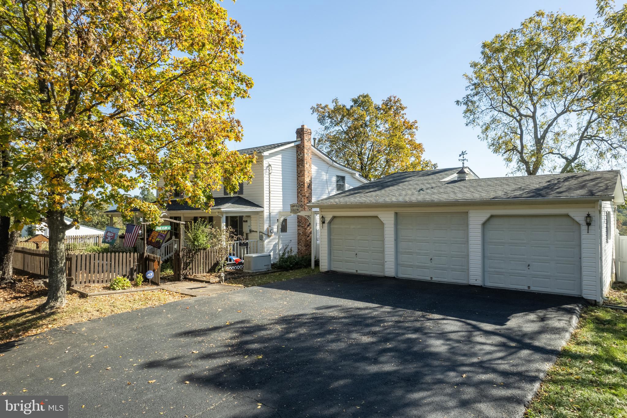1144 Reynolds Road Cross Junction, VA 22625 - Photo 3 of 58