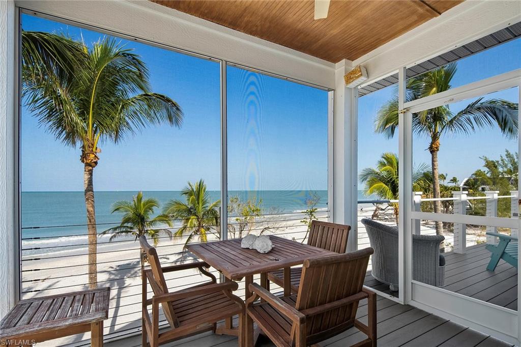 11687 Keewaydin Naples, FL 34113 - Photo 10 of 49 a view of a backyard and a patio