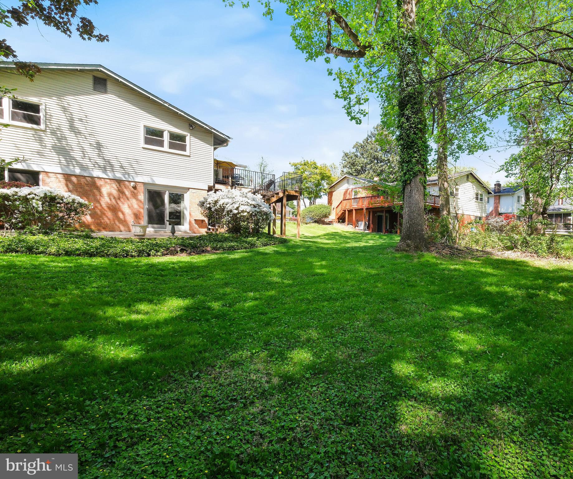 12012 Coldstream Drive Potomac, MD 20854 - Photo 39 of 42 a front view of house with yard and green space