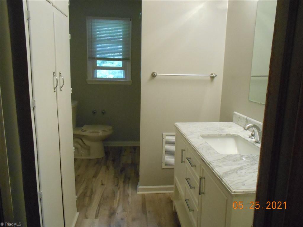 737 Old Camp Road Denton, NC 27239 - Photo 17 of 25 Hall bath with linen storage