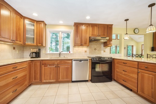 3 Sawmill Road Acton, MA 01720 - Photo 7 of 30 Gallery Image 7