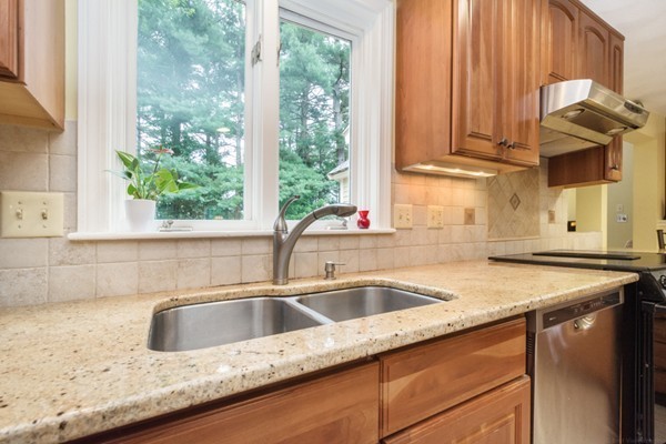 3 Sawmill Road Acton, MA 01720 - Photo 8 of 30 Gallery Image 8