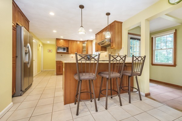 3 Sawmill Road Acton, MA 01720 - Photo 9 of 30 Gallery Image 9