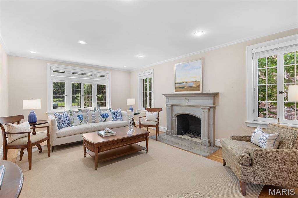 46 Broadview Drive Clayton, MO 63105 - Photo 11 of 46