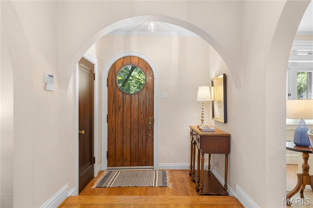 46 Broadview Drive Clayton, MO 63105 - Photo 2 of 46