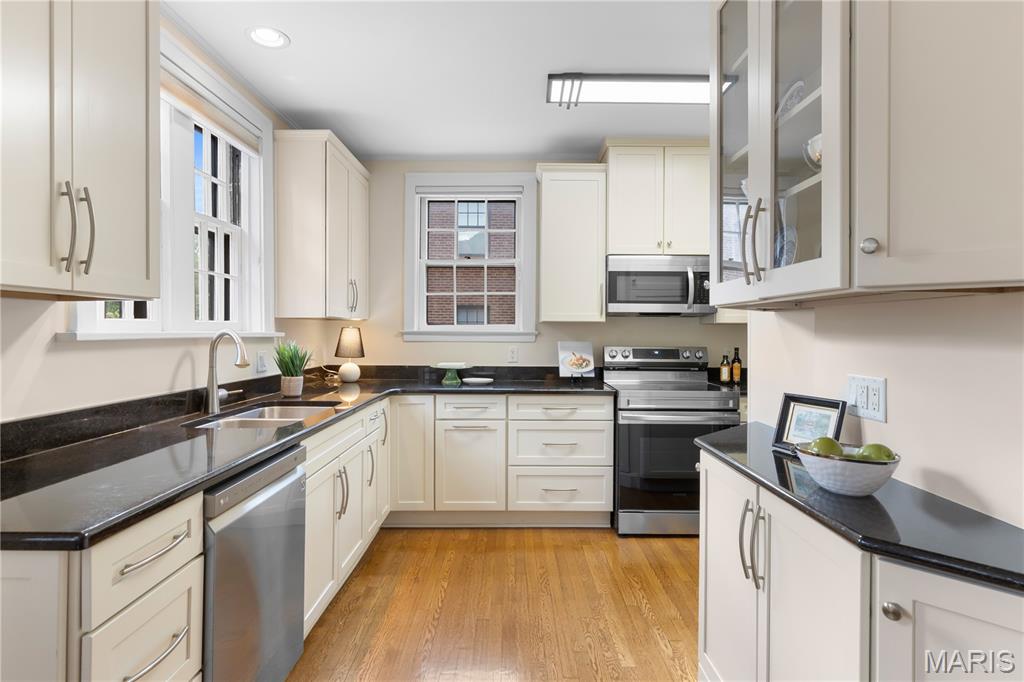 46 Broadview Drive Clayton, MO 63105 - Photo 25 of 46