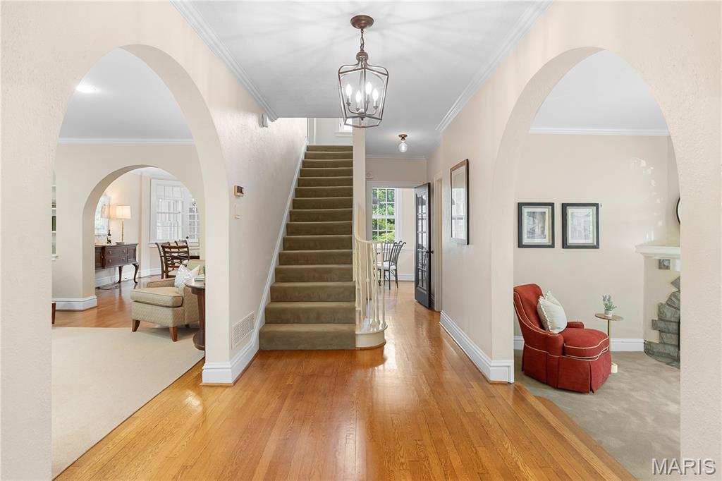 46 Broadview Drive Clayton, MO 63105 - Photo 5 of 46