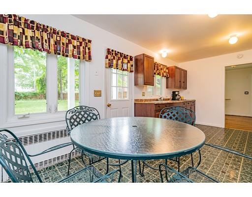 97 Woodside Terrace Springfield, MA 01108 - Photo 10 of 28 Gallery Image 10