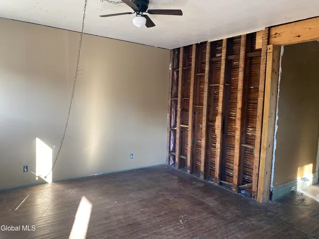 $69,900 | 802 5th Avenue, Troy, NY 12182