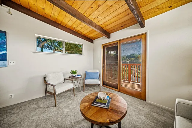 $1,100,000 | 831 Arlington Place, Del Rey Oaks, CA 93940