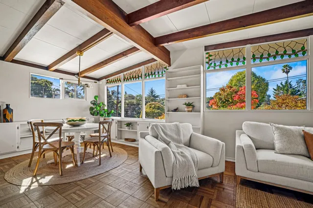 $1,100,000 | 831 Arlington Place, Del Rey Oaks, CA 93940