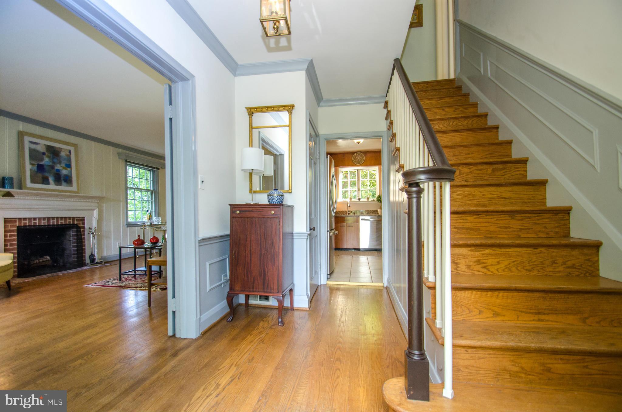 703 East Joppa Road Towson, MD 21286 - Photo 4 of 30 Interior (General)