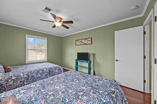 $475,000 | 2029 Whispering Pine Street Southwest, Ocean Isle Beach, NC 28469