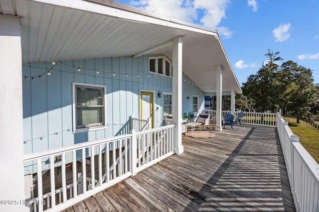 $475,000 | 2029 Whispering Pine Street Southwest, Ocean Isle Beach, NC 28469
