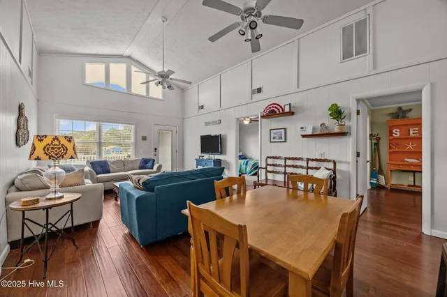 $475,000 | 2029 Whispering Pine Street Southwest, Ocean Isle Beach, NC 28469