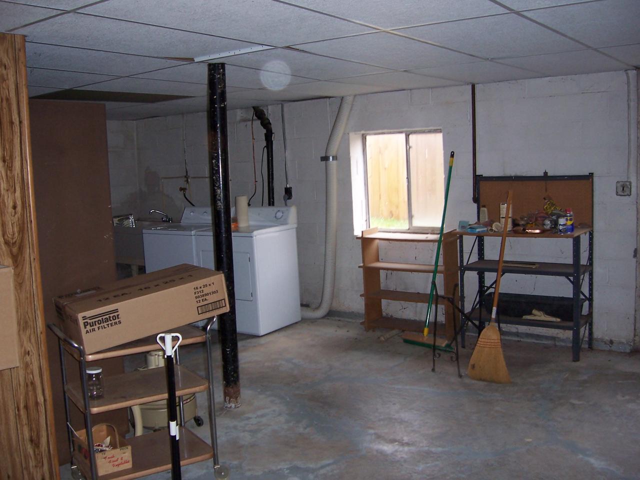 2532 Spring Road Southwest Roanoke, VA 24015 - Photo 9 of 11 BASEMENT