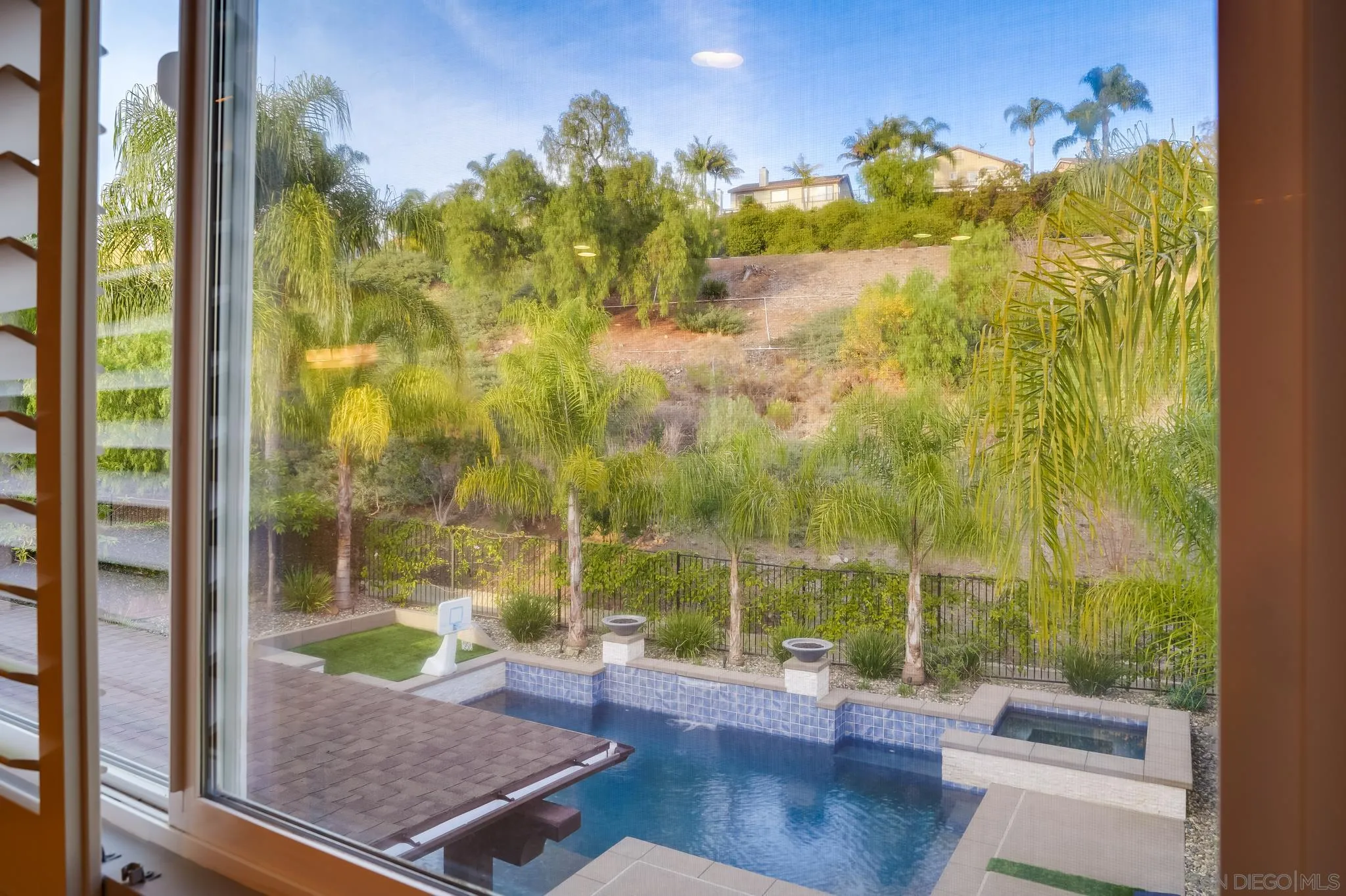 16375 Cayenne Ridge Road San Diego, CA 92127 - Photo 22 of 35 a view of an entryway