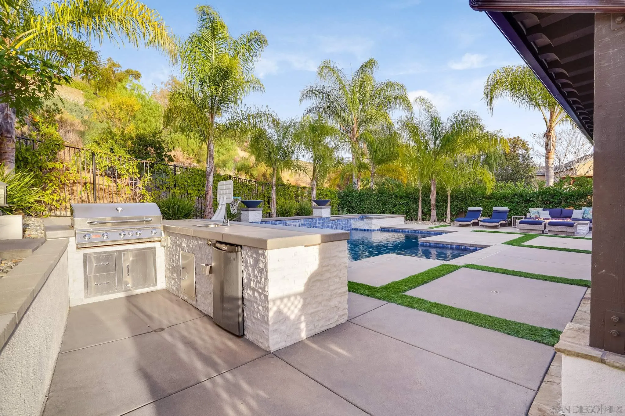 16375 Cayenne Ridge Road San Diego, CA 92127 - Photo 33 of 35 a view of a patio with swimming pool