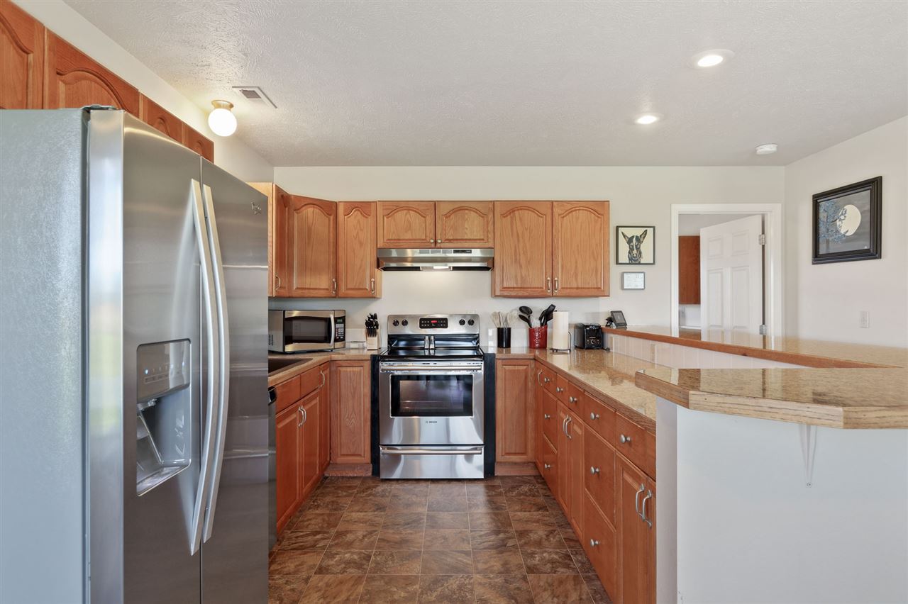 25309 Starr Road Newman Lake, WA 99025 - Photo 4 of 20 Gallery Image 4