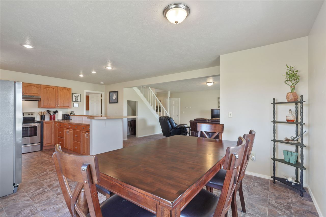 25309 Starr Road Newman Lake, WA 99025 - Photo 6 of 20 Gallery Image 6