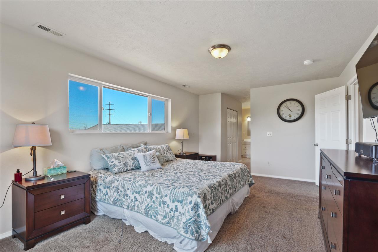 25309 Starr Road Newman Lake, WA 99025 - Photo 7 of 20 Gallery Image 7