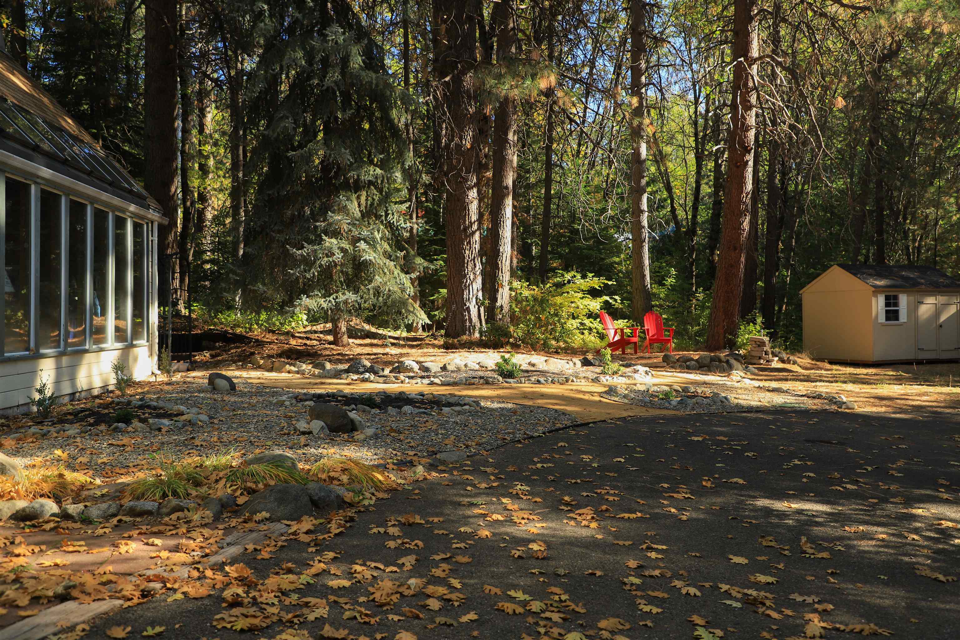 2824 South Old Stage Road Mount Shasta, CA 96067 - Photo 6 of 50 Gallery Image 6