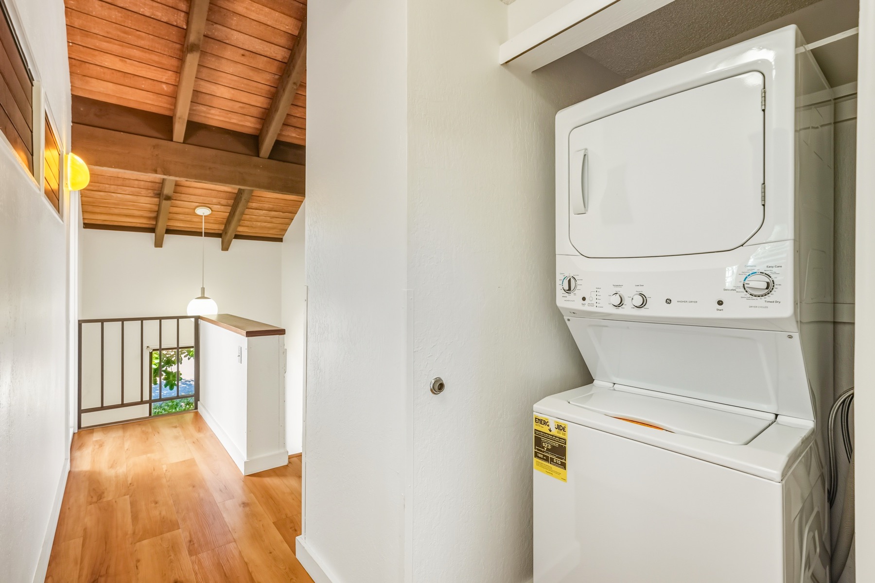 1901 Poipu Road, Unit 924 Koloa, HI 96756 - Photo 15 of 27 a utility room with dryer and washer