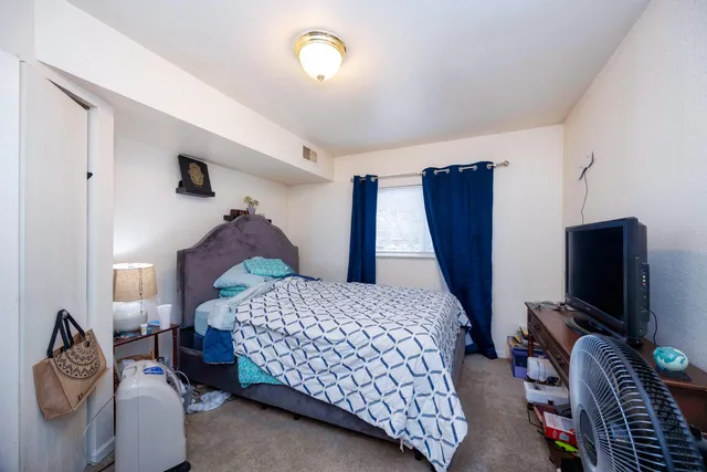 $192,780 | 2120 Stone School Circle, Ann Arbor, MI 48108