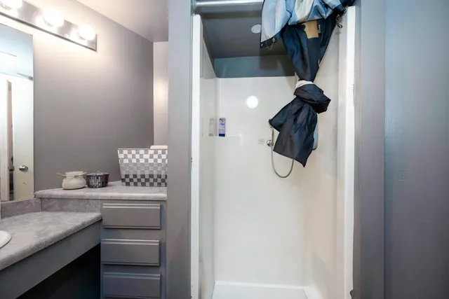 $192,780 | 2120 Stone School Circle, Ann Arbor, MI 48108