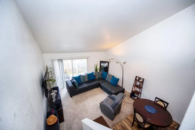 $192,780 | 2120 Stone School Circle, Ann Arbor, MI 48108