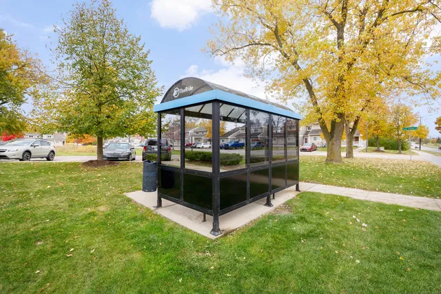 $192,780 | 2120 Stone School Circle, Ann Arbor, MI 48108