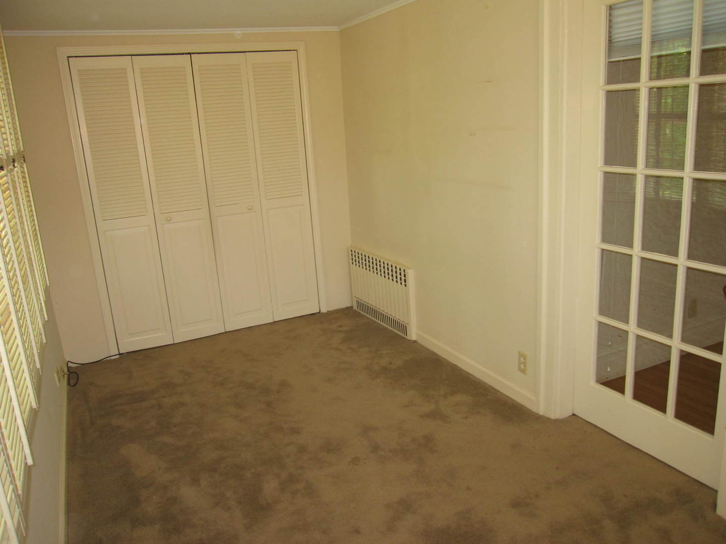 71 North Cowley Road Riverside, IL 60546 - Photo 13 of 23 a view of an empty room