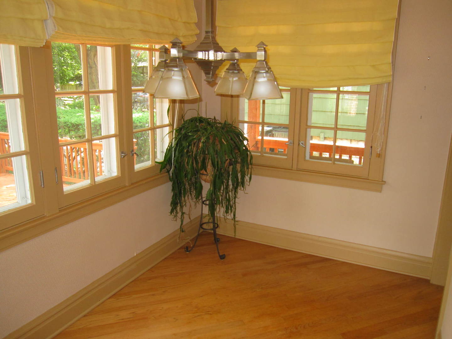 71 North Cowley Road Riverside, IL 60546 - Photo 9 of 23 a view of a room with a window