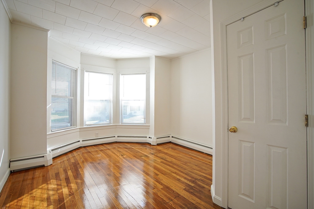 72 Walnut Street, Unit 1L Chicopee, MA 01020 - Photo 16 of 17