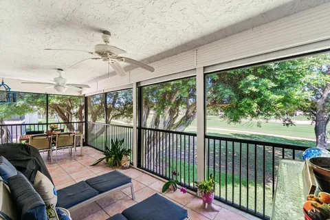 $109,900 | 4 Stratford Drive East, Unit B, Boynton Beach, FL 33436